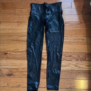 Spanx faux leather leggings size large